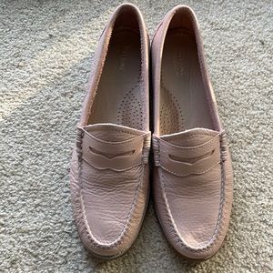 GH Bass Whitney Weejuns